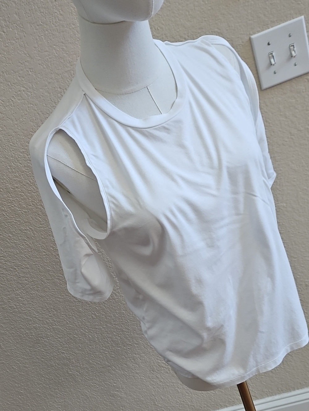 Dion Lee White Cold-Shoulder Tank